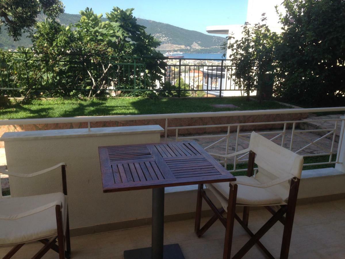 Τhe Sunny Apartments Igoumenítsa Eksteriør bilde