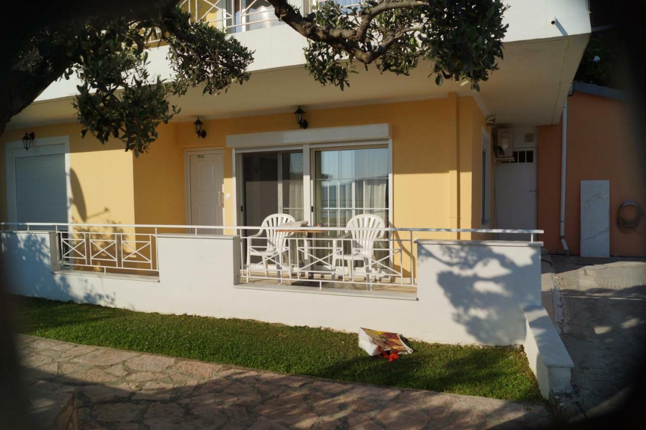 Τhe Sunny Apartments Igoumenítsa Eksteriør bilde